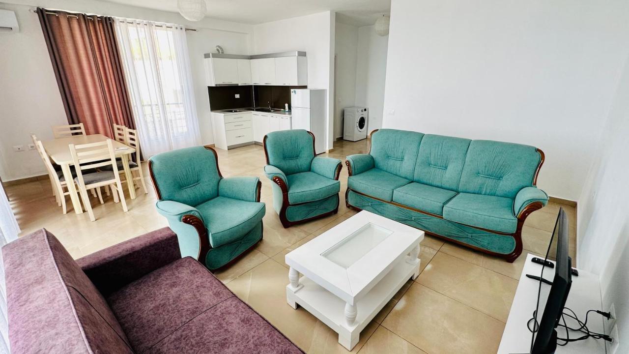 Jico Travel - Villa Colombo فلورا المظهر الخارجي الصورة