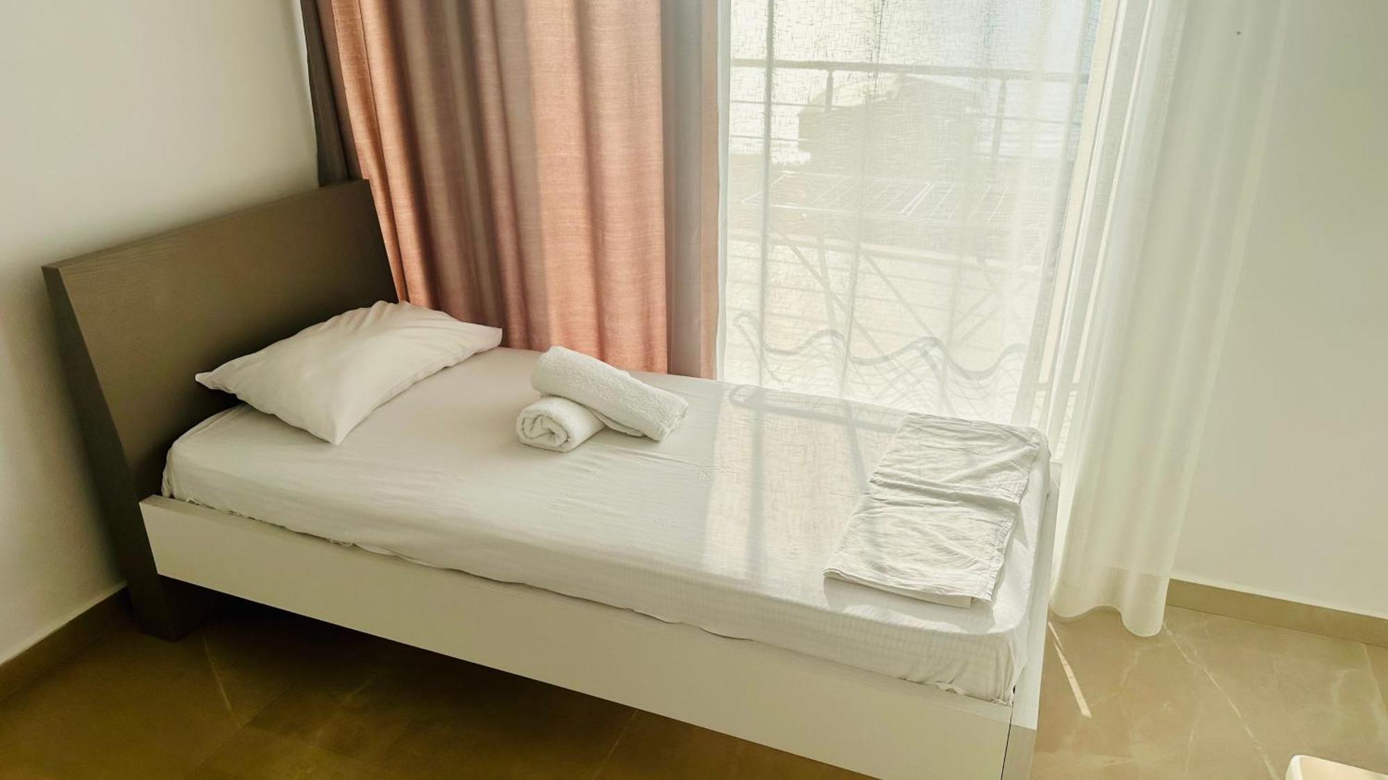 Jico Travel - Villa Colombo فلورا الغرفة الصورة
