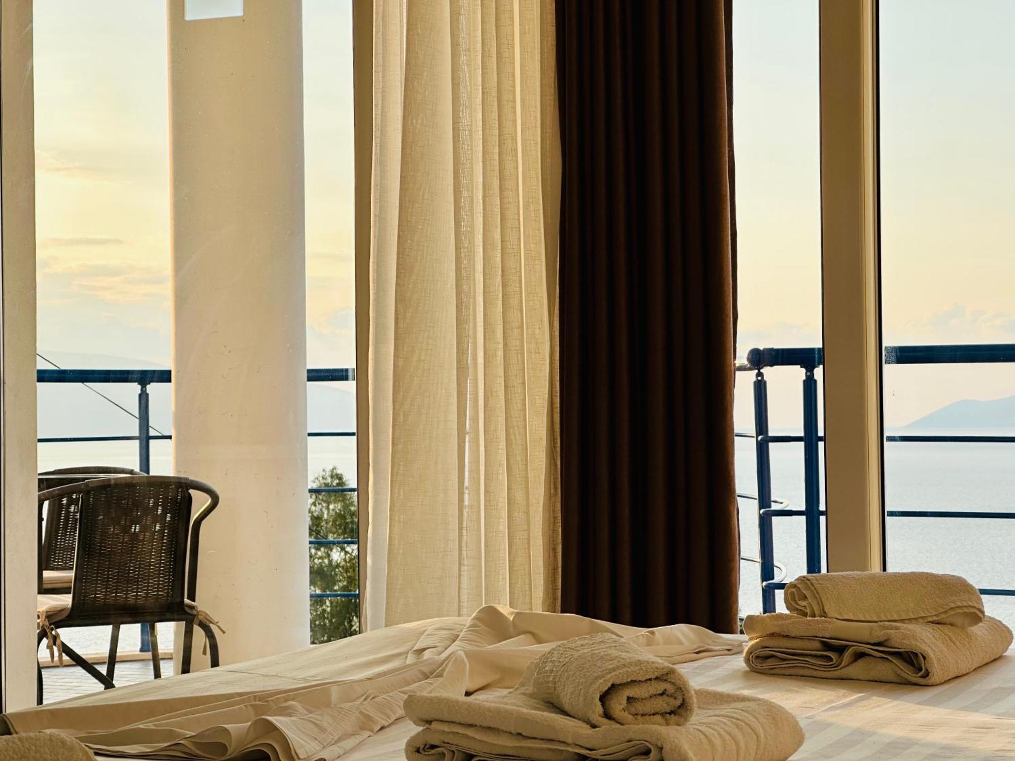 Jico Travel - Villa Colombo فلورا المظهر الخارجي الصورة